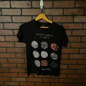 2015 Twenty One Pilots small Black Graphic T-Shirt